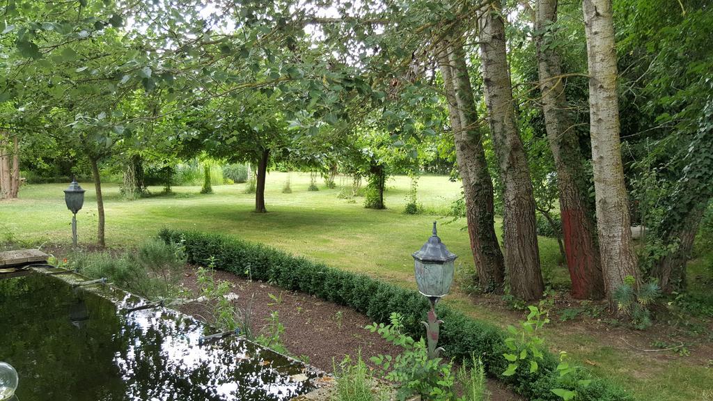 Maison D'Hotes L'Arbre Rouge Genissac Экстерьер фото